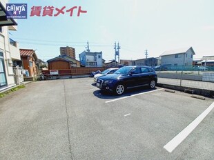 津駅 徒歩9分 1階の物件外観写真